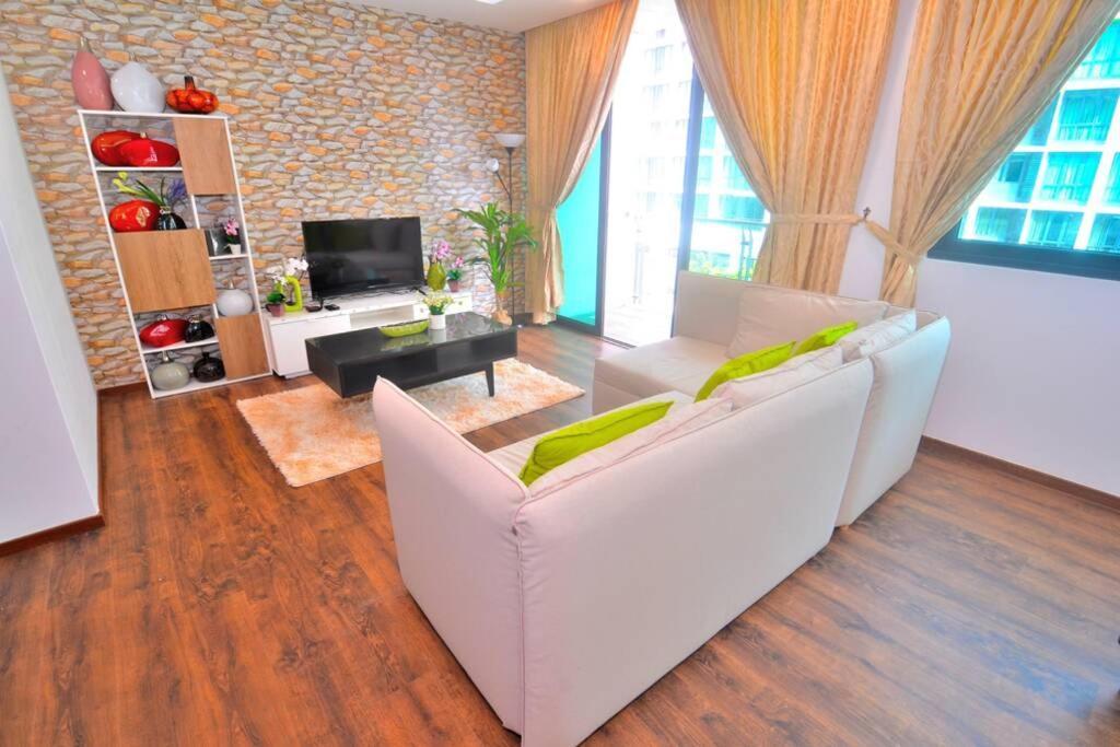 Vivacity Jazz Suite New Luxury Vivacity Cozy Home Lv8 Kuching Exterior foto
